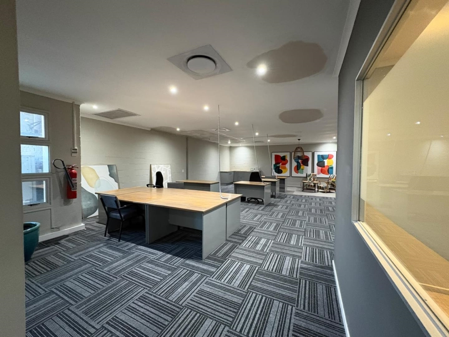 To Let Commercial Property for Rent in Pinelands Western Cape